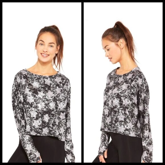 💕TEREZ💕 Heathered Stars Balayage Sweater - Picture 2 of 13